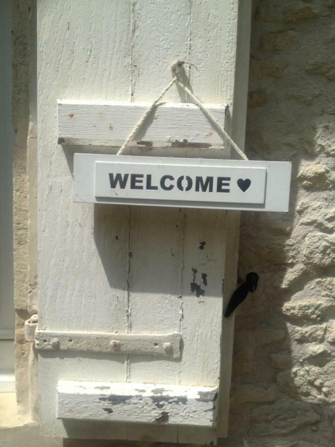 Gite Du Calme 3 Star Bed & Breakfast Cognac Cherac Exterior photo