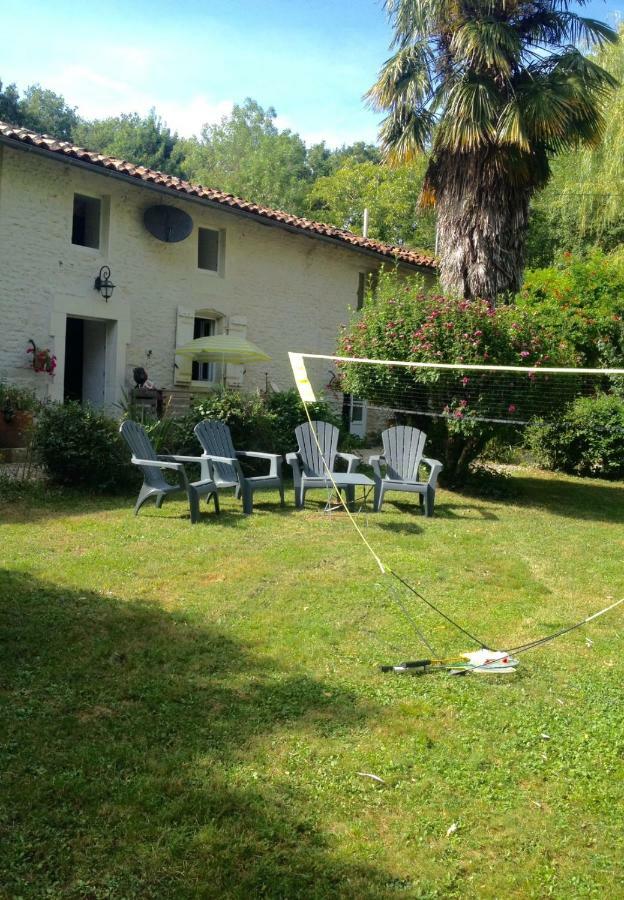 Gite Du Calme 3 Star Bed & Breakfast Cognac Cherac Exterior photo